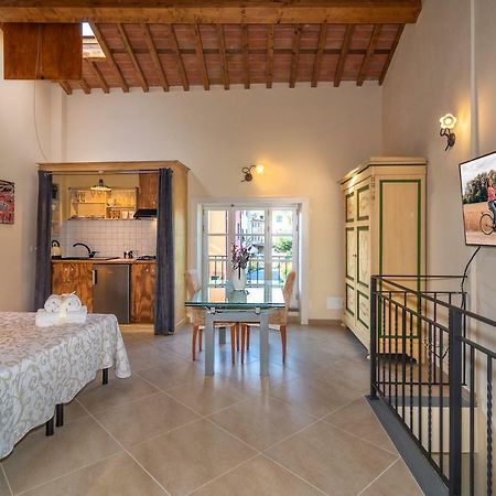 La Mandolata Dei Poeti Apartaments Лукка Экстерьер фото