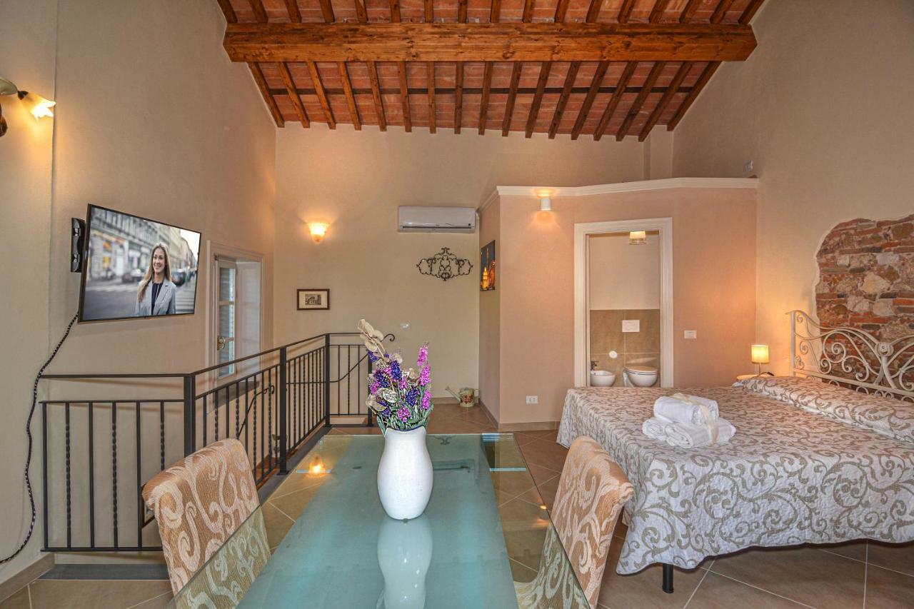 La Mandolata Dei Poeti Apartaments Лукка Экстерьер фото
