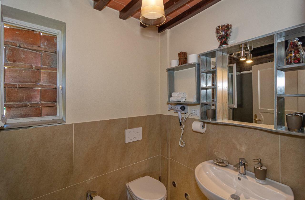 La Mandolata Dei Poeti Apartaments Лукка Экстерьер фото
